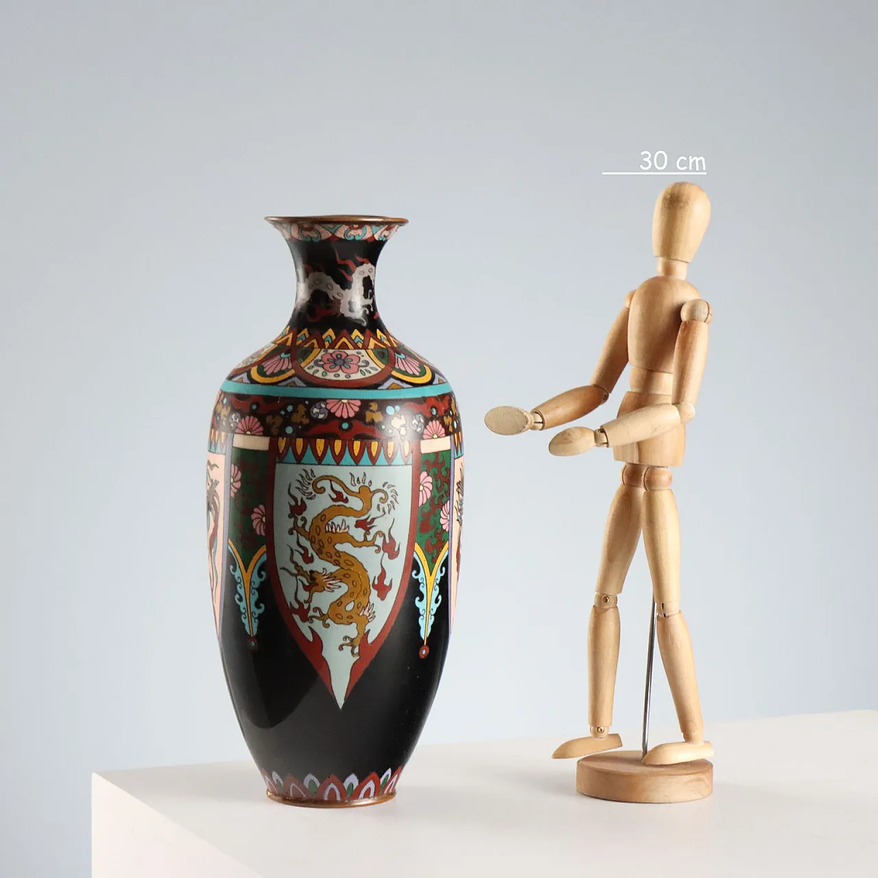 Vaso in metallo e smalto Cloisonné, '900 2