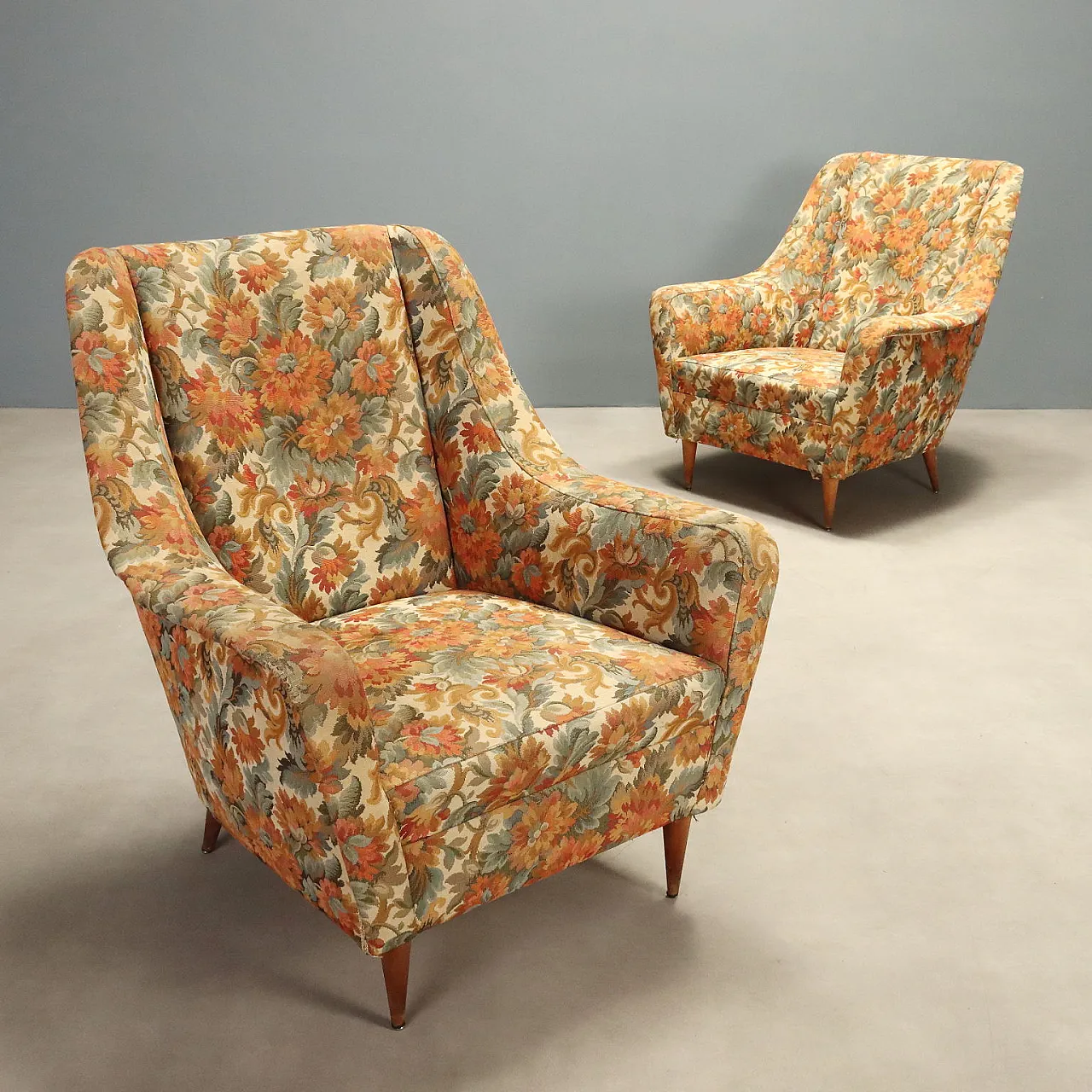 Pair of armchairs to be renovated, 1950s 1