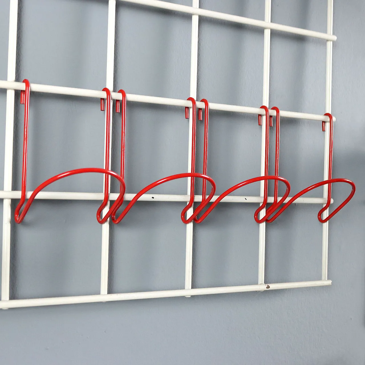 Modular wall system with adjustable shelves, 20th century 6