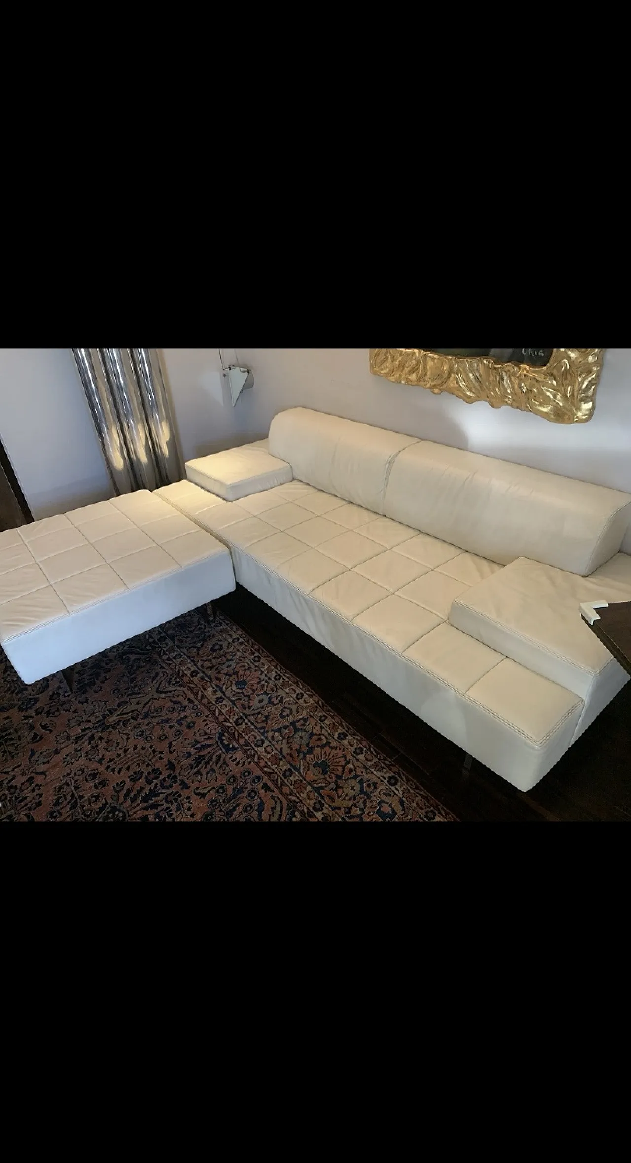 Divano modulare Poltrona Frau Quadra in pelle bianca con pouf Perf 4