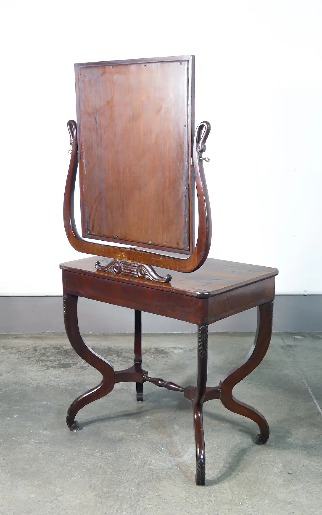 Petineuse Carlo X con specchio e cassetto in legno di noce, '800 11