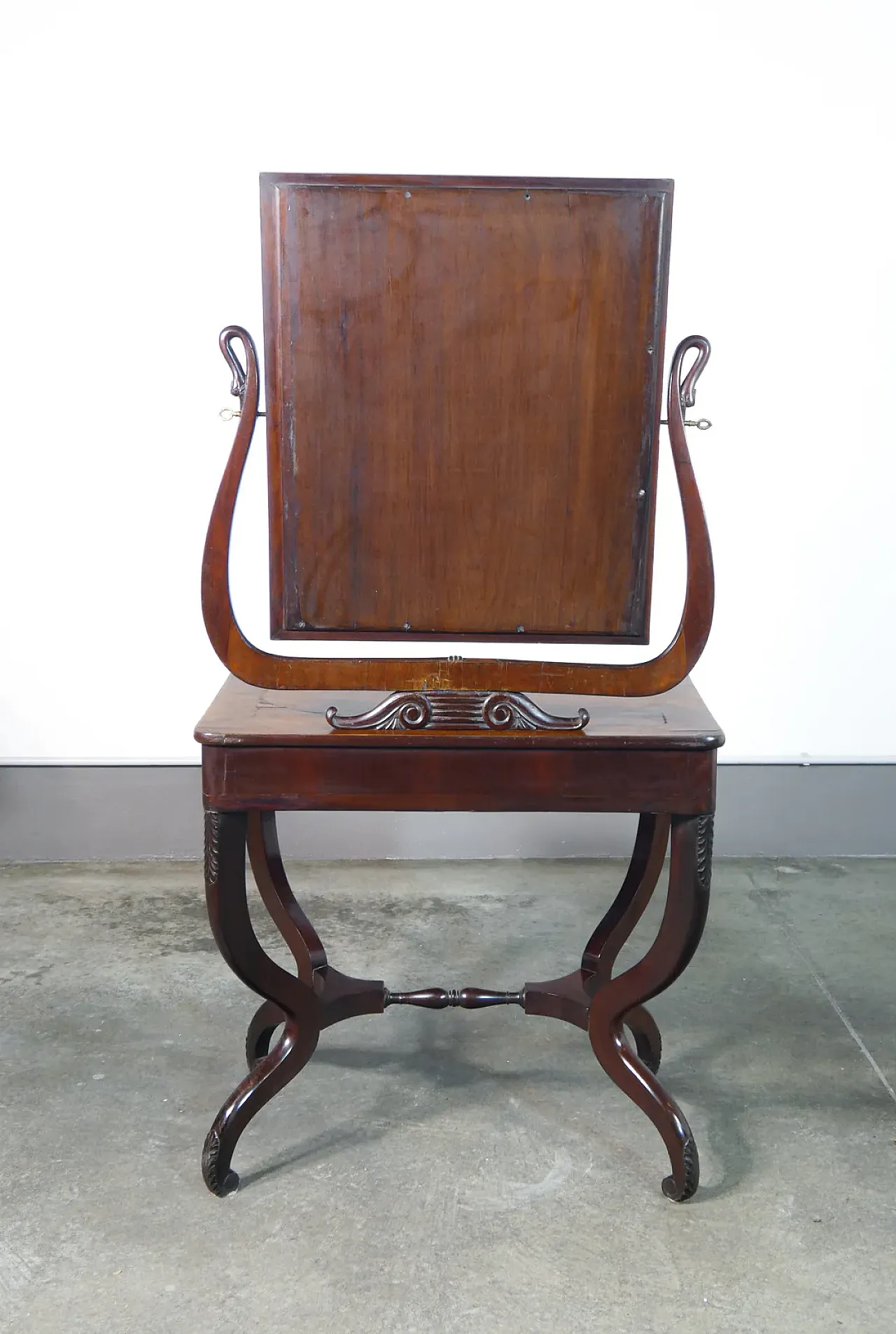Petineuse Carlo X con specchio e cassetto in legno di noce, '800 12
