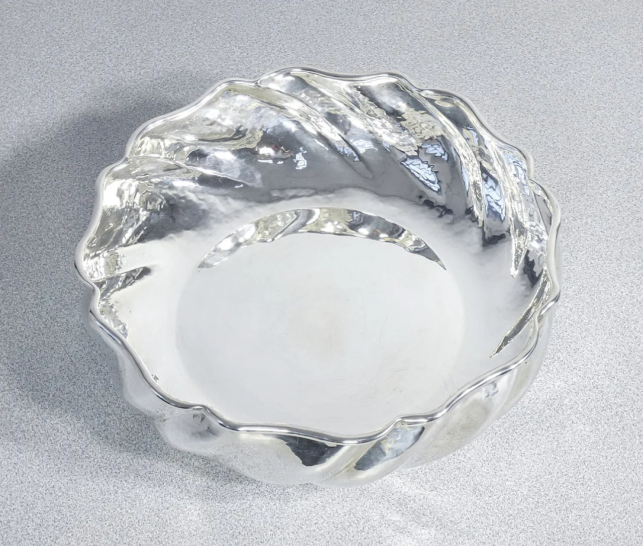Vaso centrotavola in metallo placcato argento, '900 4