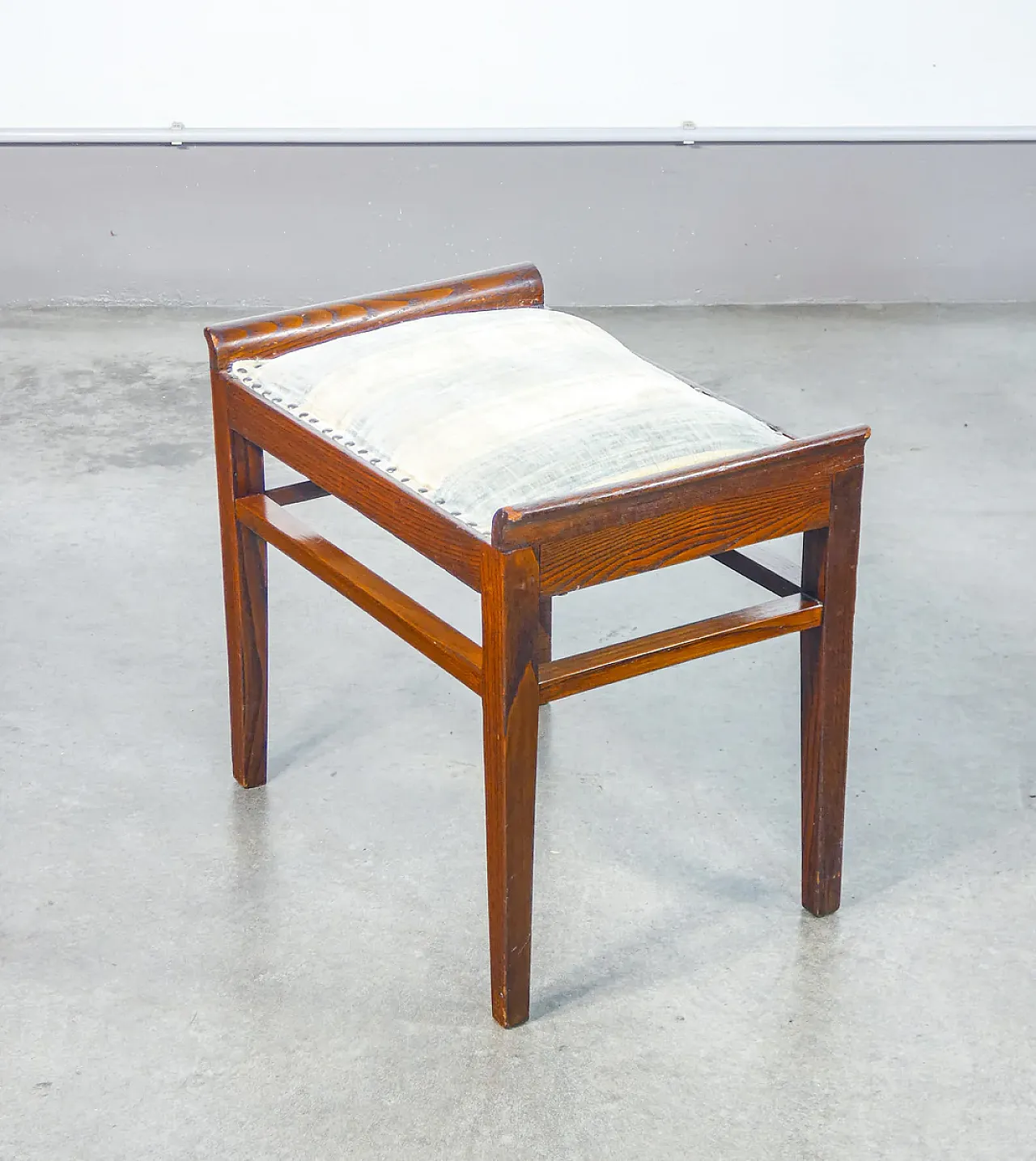 Sgabello in legno di rovere, anni '40 5