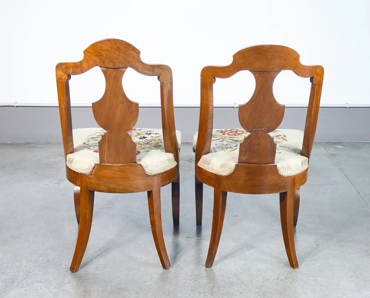 Coppia di sedie Impero in legno di noce, '800 9