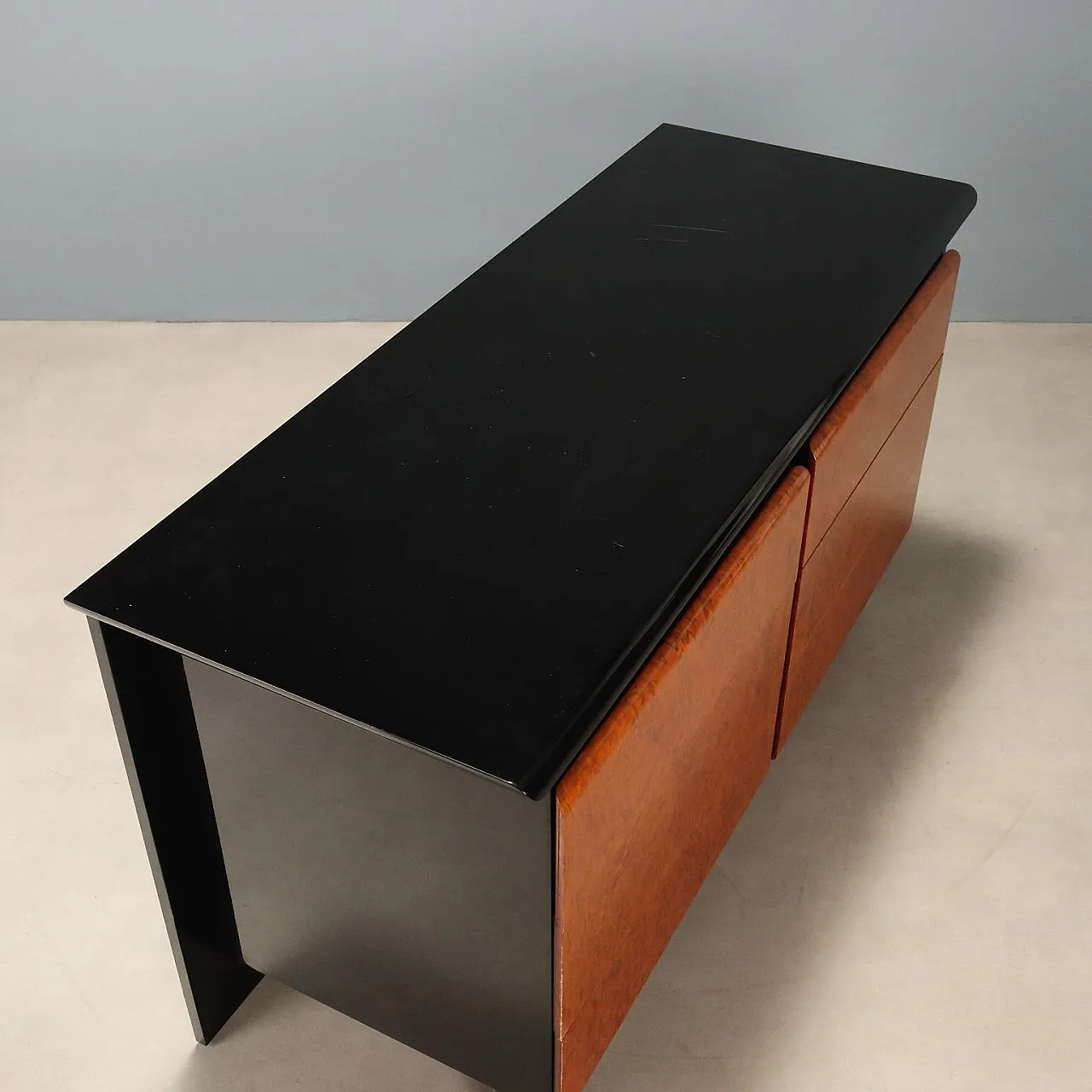 Chest of drawers in lacquered wood and briar, 1980s 8