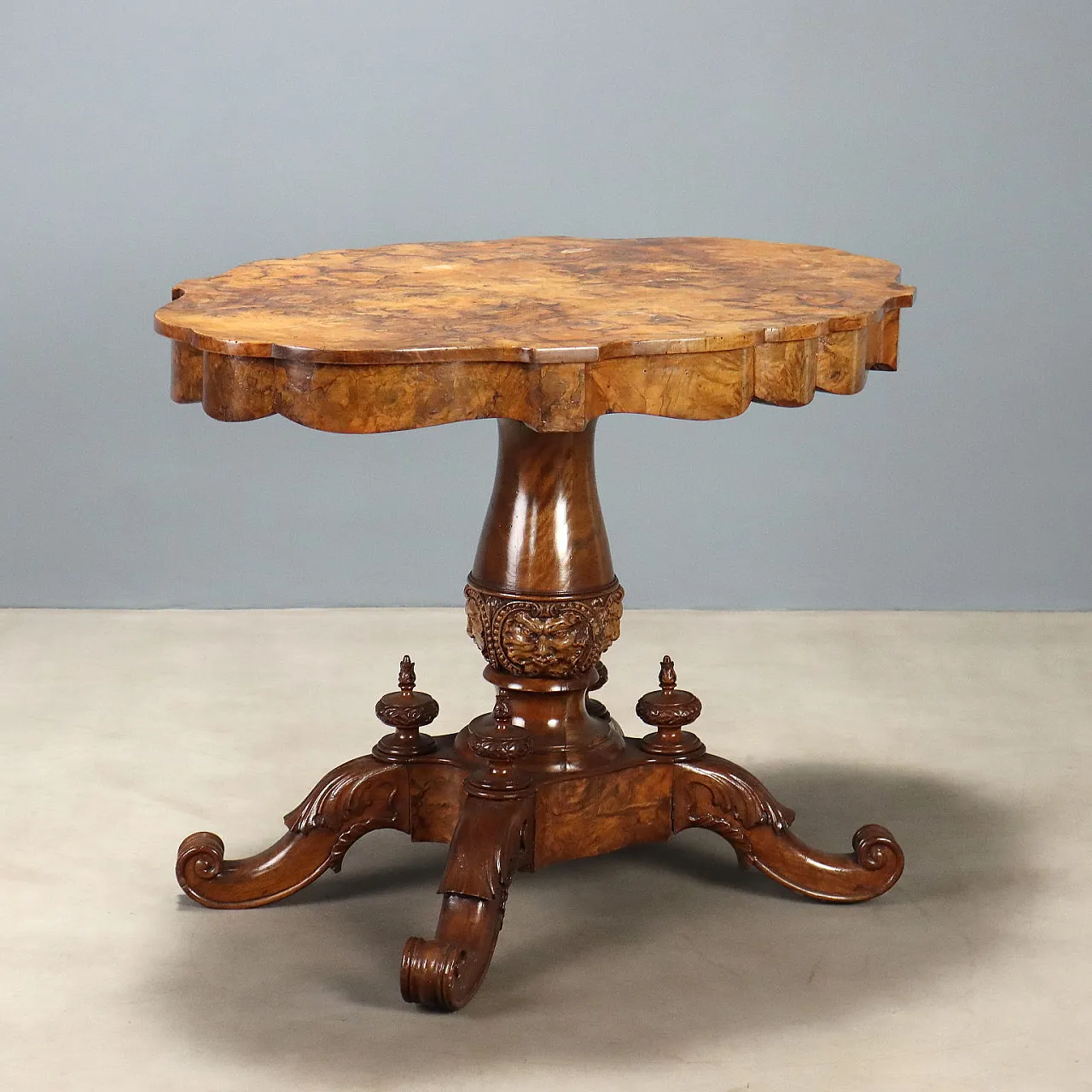 Louis Philippe biscuit coffee table in walnut, 19th century 1