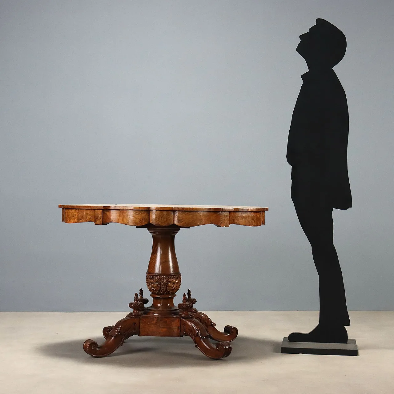 Louis Philippe biscuit coffee table in walnut, 19th century 3