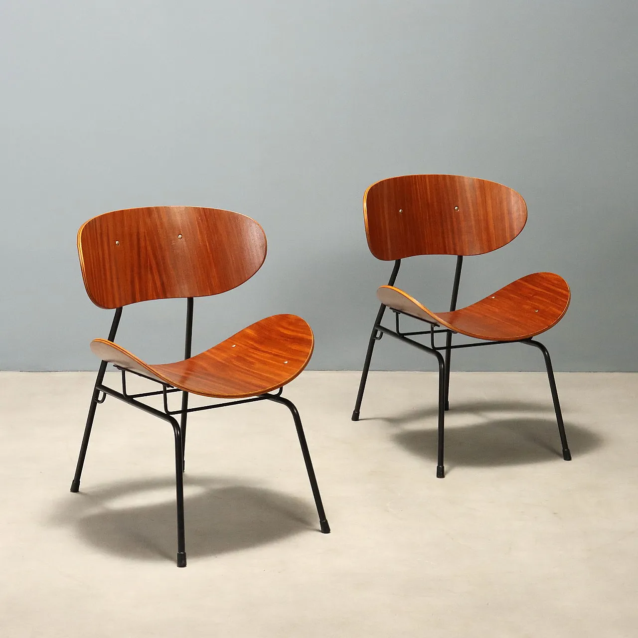 Pair of T armchairs. Silvana Comfort by Carlo Ratti, 1950s 1