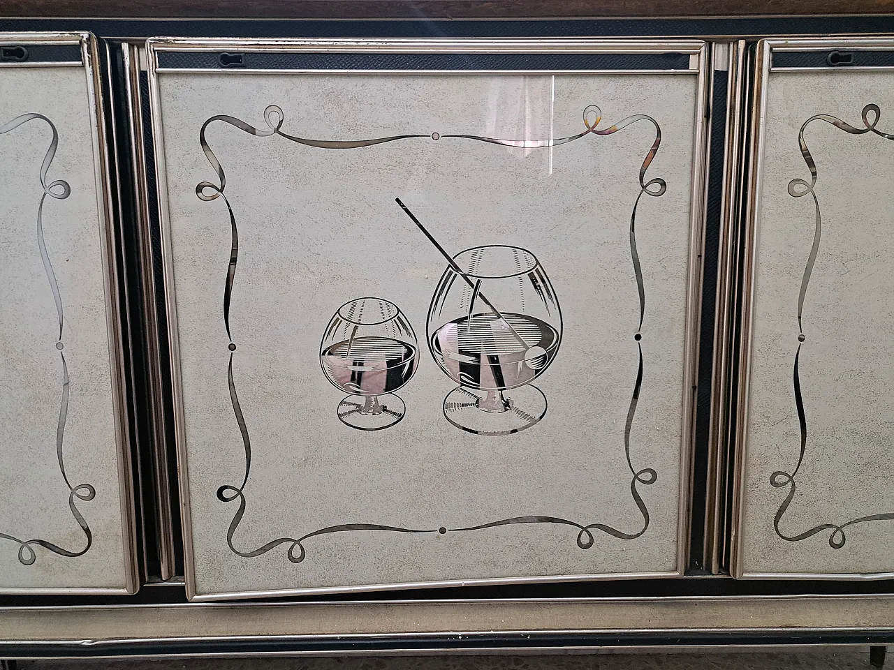 Credenza Mascagni 3 ante e specchio 5
