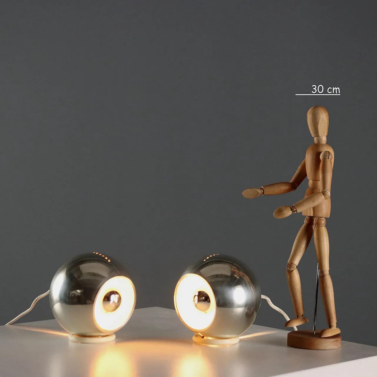 Pair of 591 lamps by Gino Sarfatti for Arteluce, 1960s 2