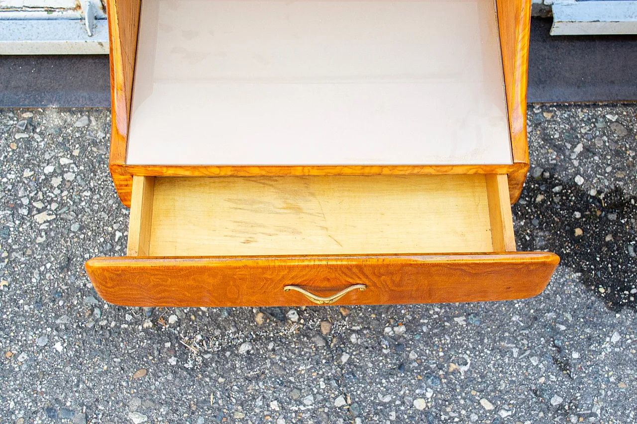 Coppia di comodini in legno e vetro, anni '50 4