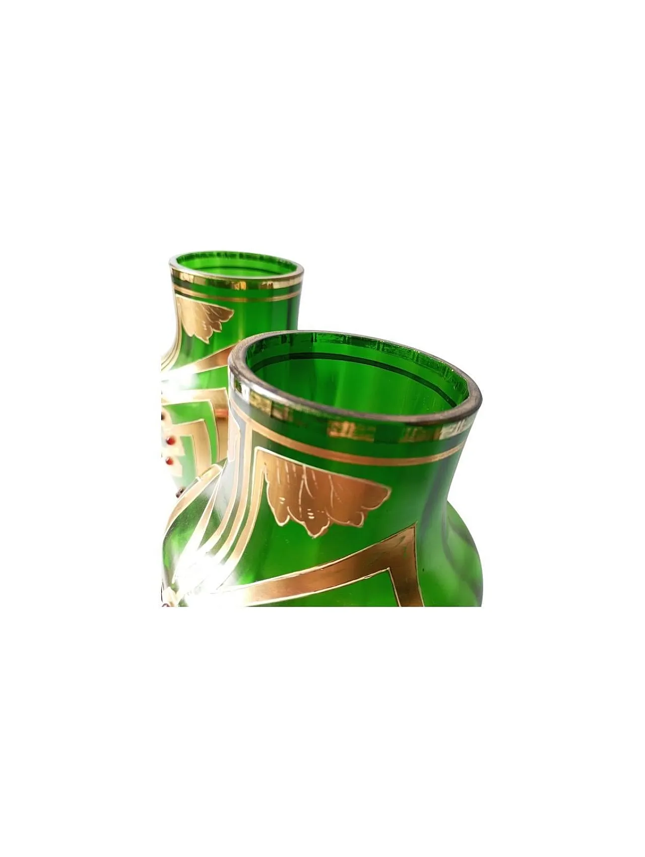 Coppia di vasi Art Nouveau in vetro verde e cabochon applicati. 11