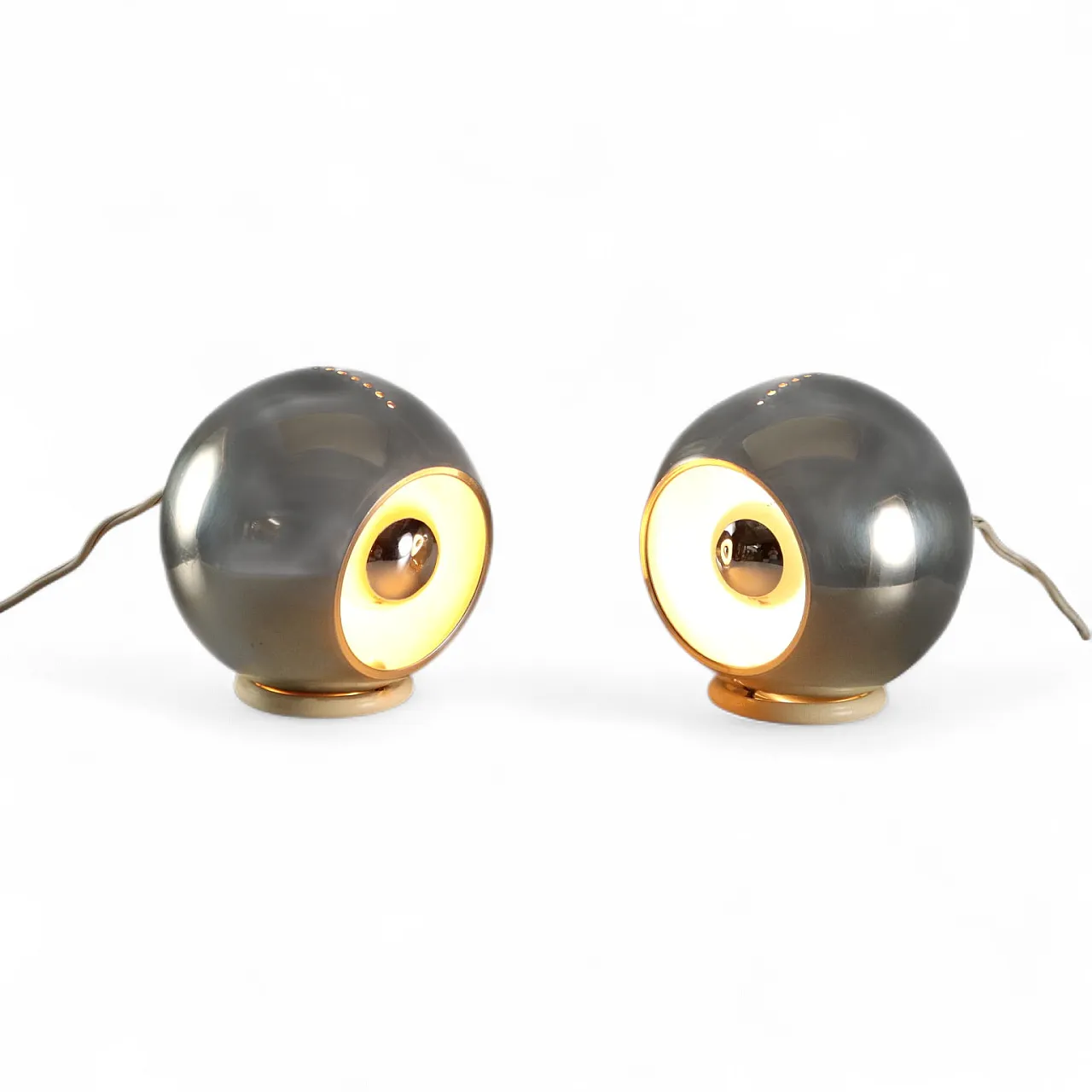 Pair of 591 lamps by Gino Sarfatti for Arteluce, 1960s 8