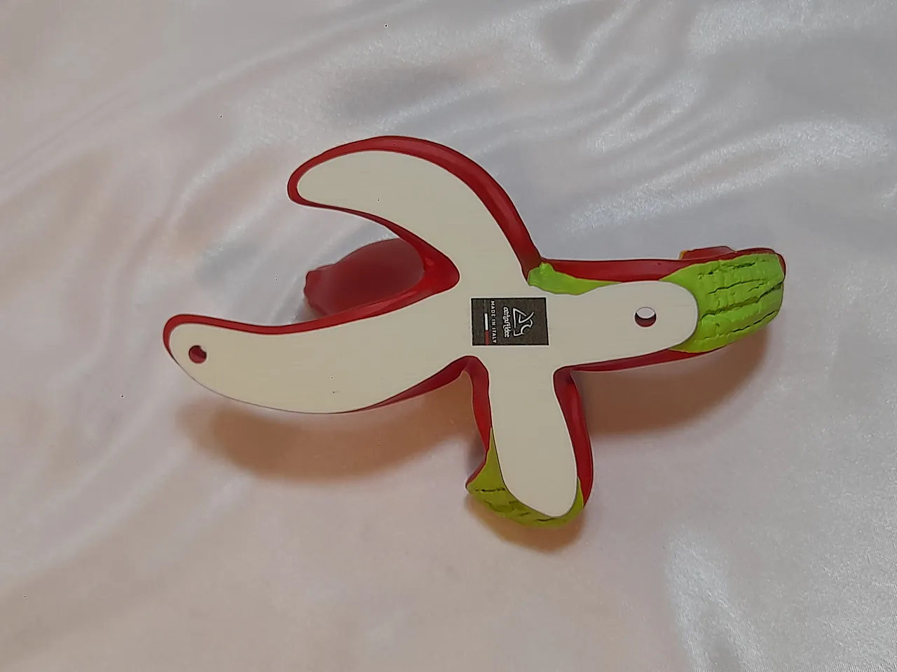 2 bananas coat hanger by Antartidee in resin, 2000s 19