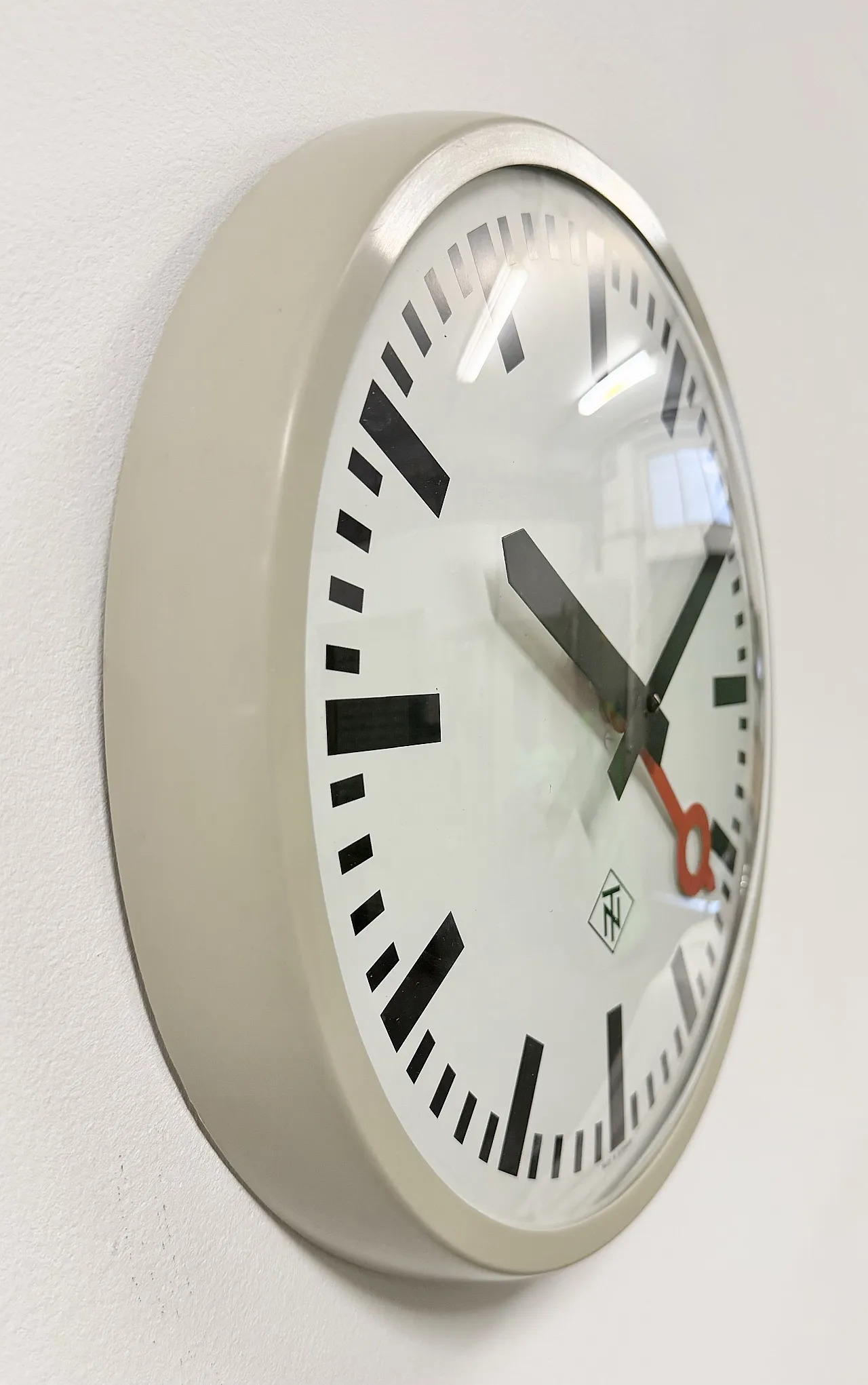 Grey Industrial Wall Clock from TN, 1960s 5