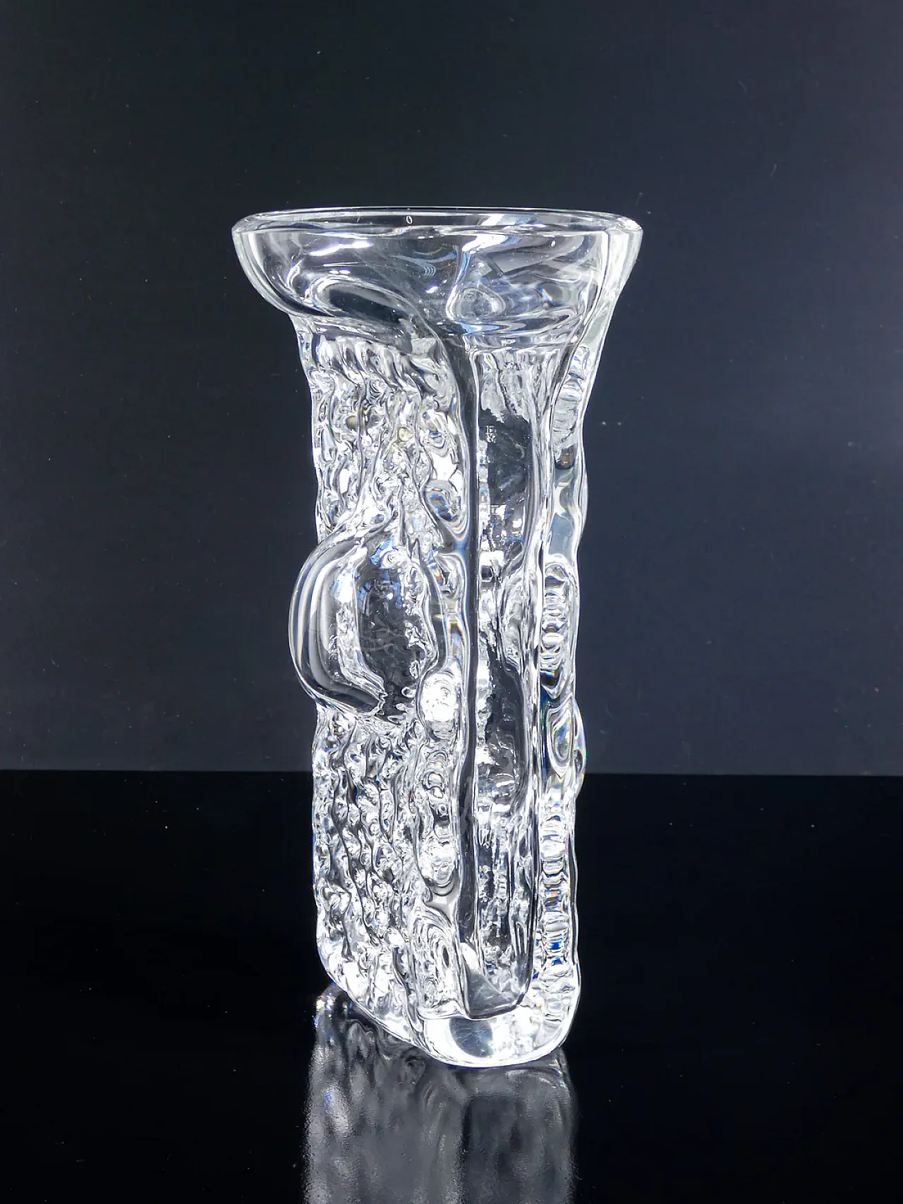 Vaso in vetro soffiato di Peill e Putzler, anni '70 6