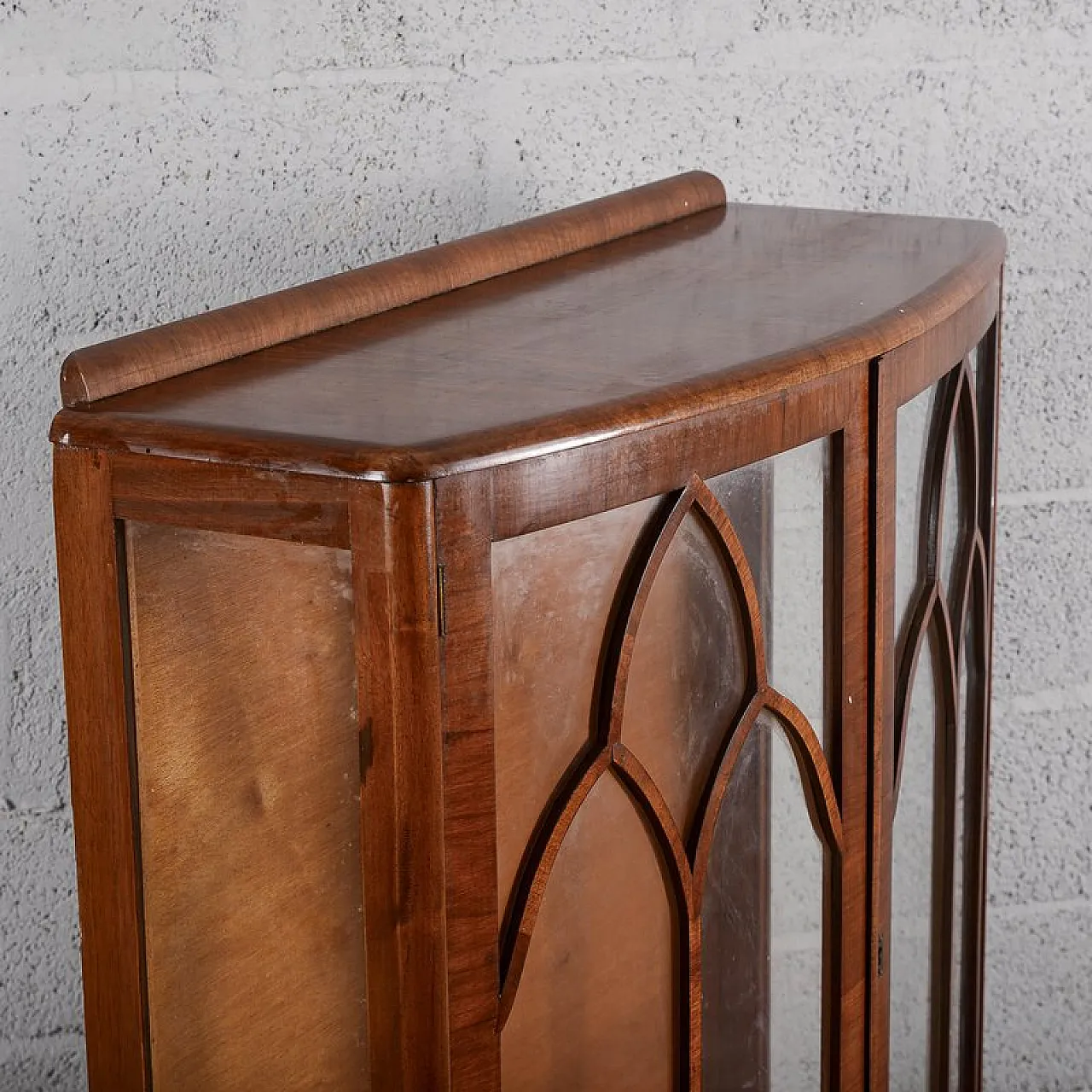 Display cabinet with curved doors and glass, 1920s 7