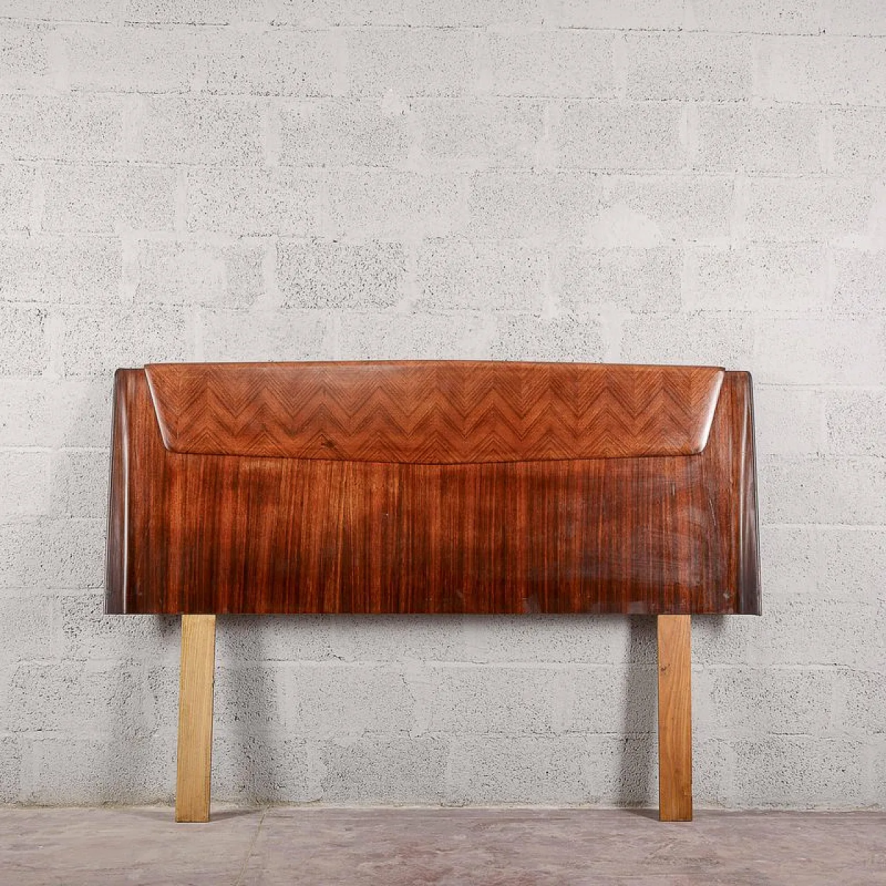Testiera curva Art Déco, anni '60 1