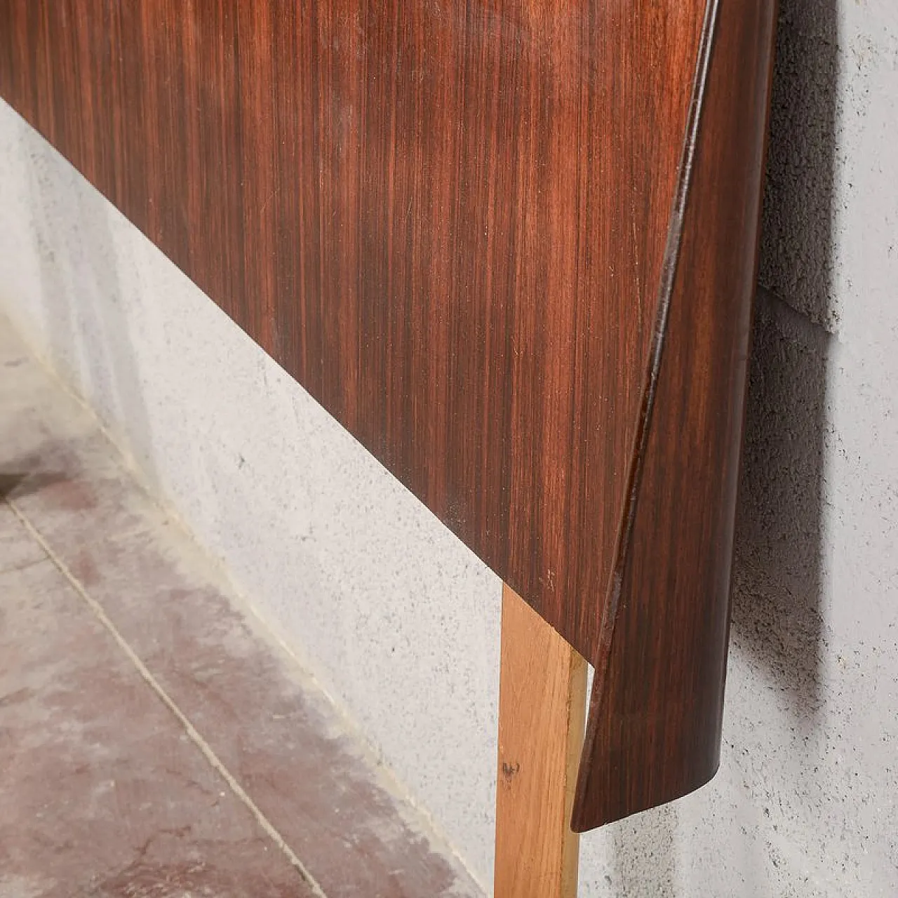 Testiera curva Art Déco, anni '60 3