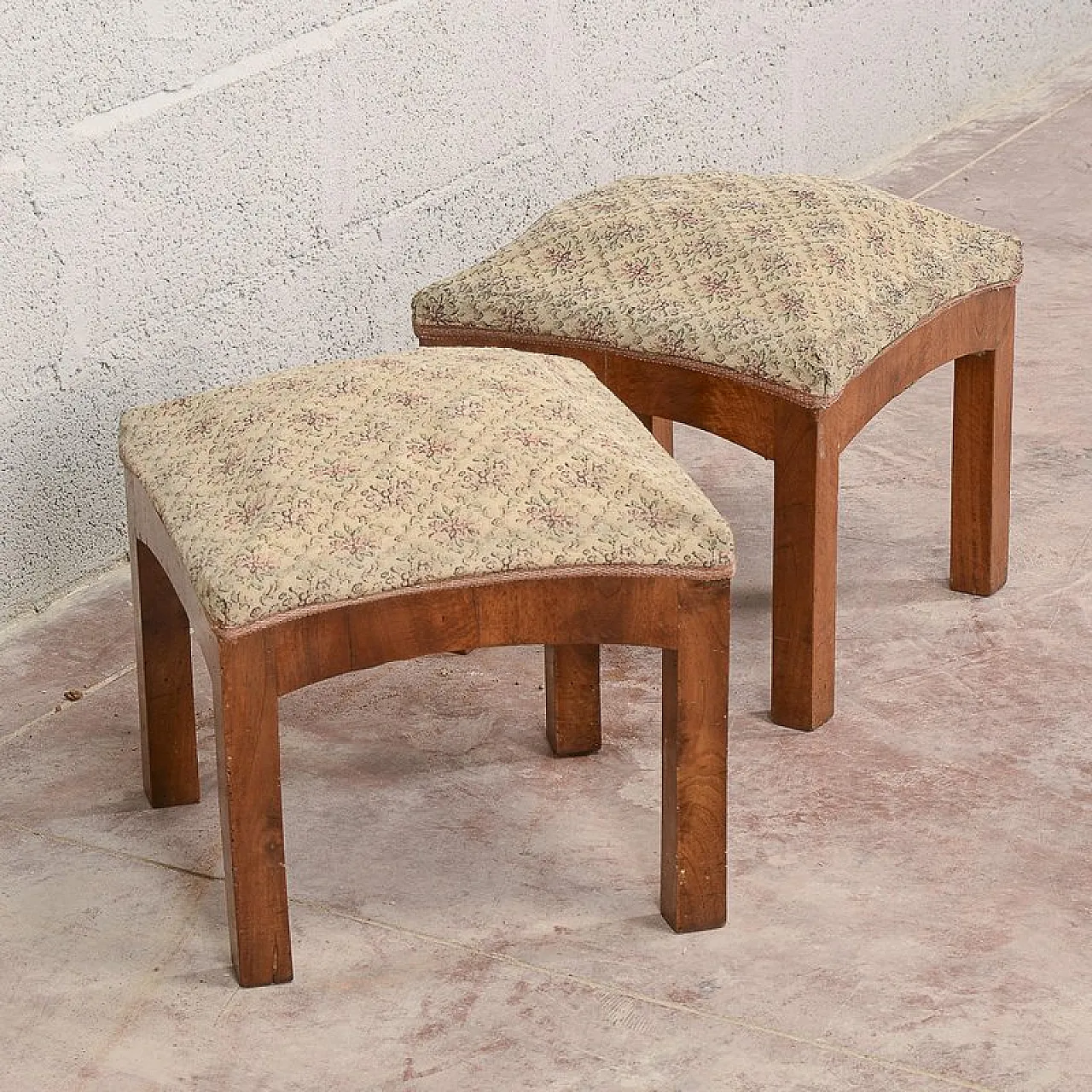 Pair of Art Deco stools in walnut, mid-20th century 3