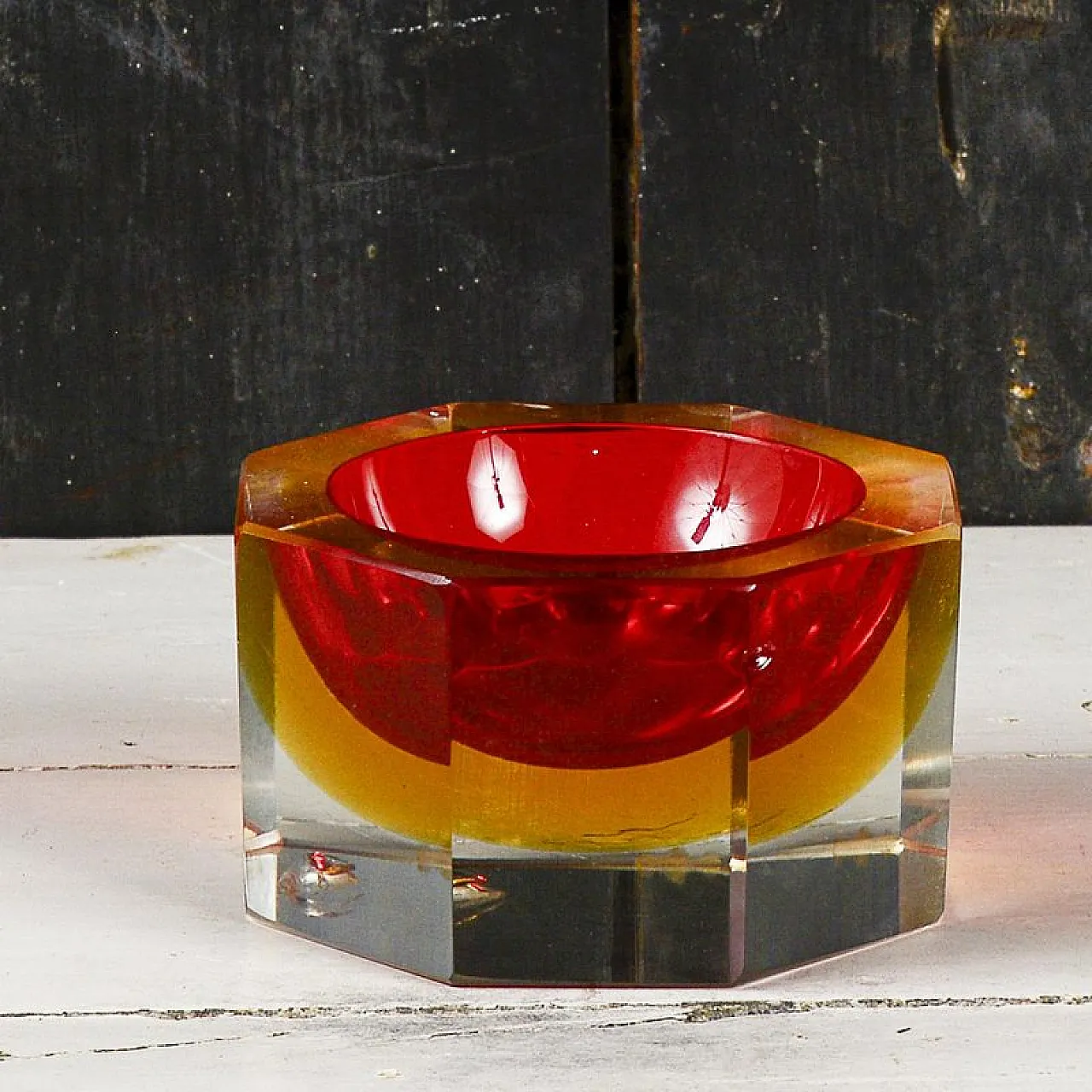 Glass ashtray in the style of Flavio Poli, mid-20th century 3