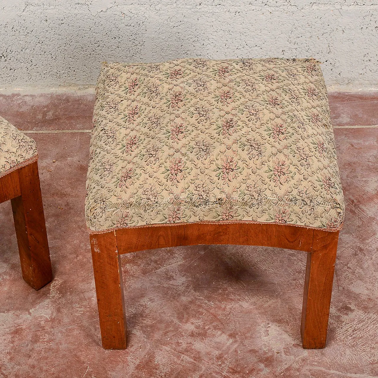 Pair of Art Deco stools in walnut, mid-20th century 8