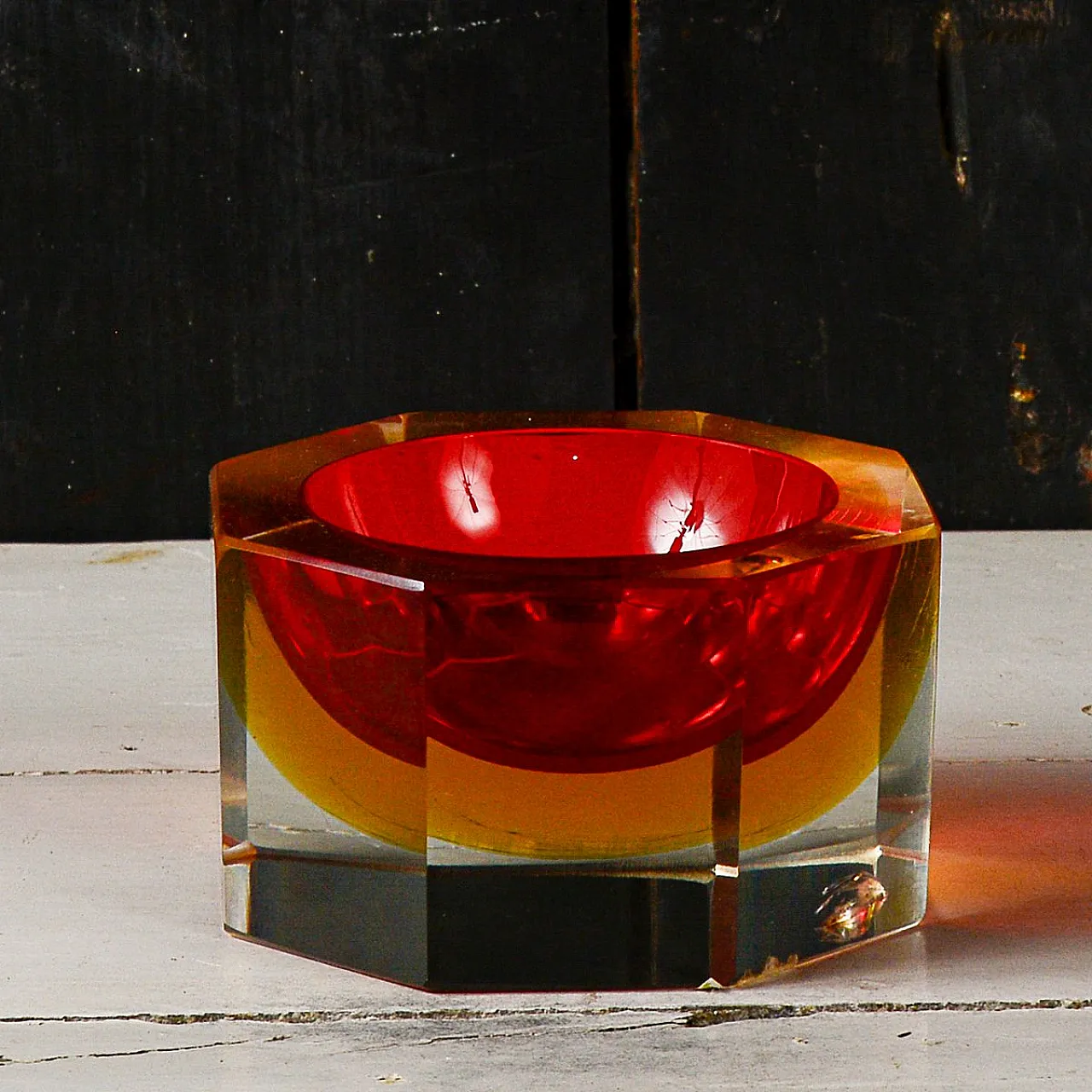 Glass ashtray in the style of Flavio Poli, mid-20th century 9