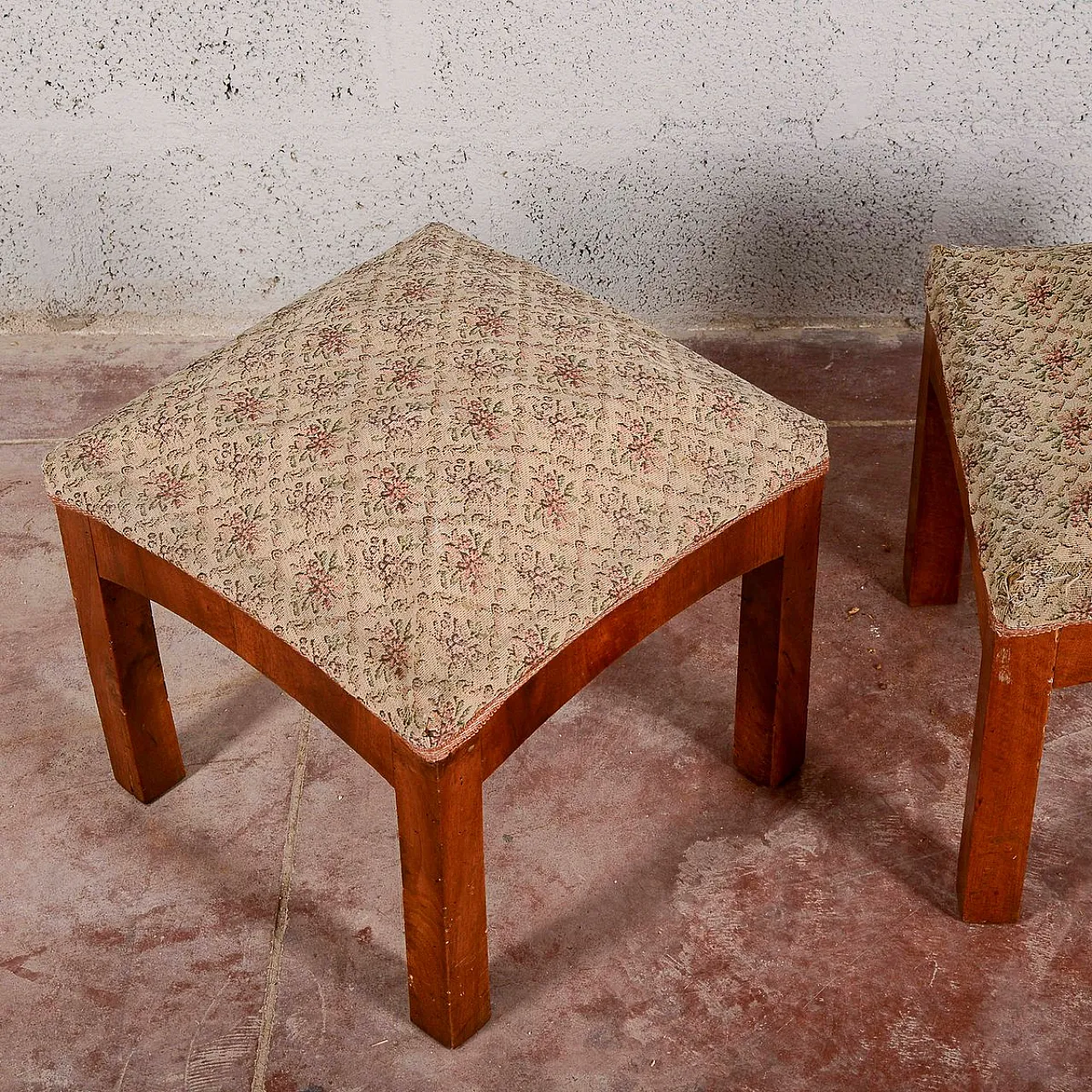 Pair of Art Deco stools in walnut, mid-20th century 12