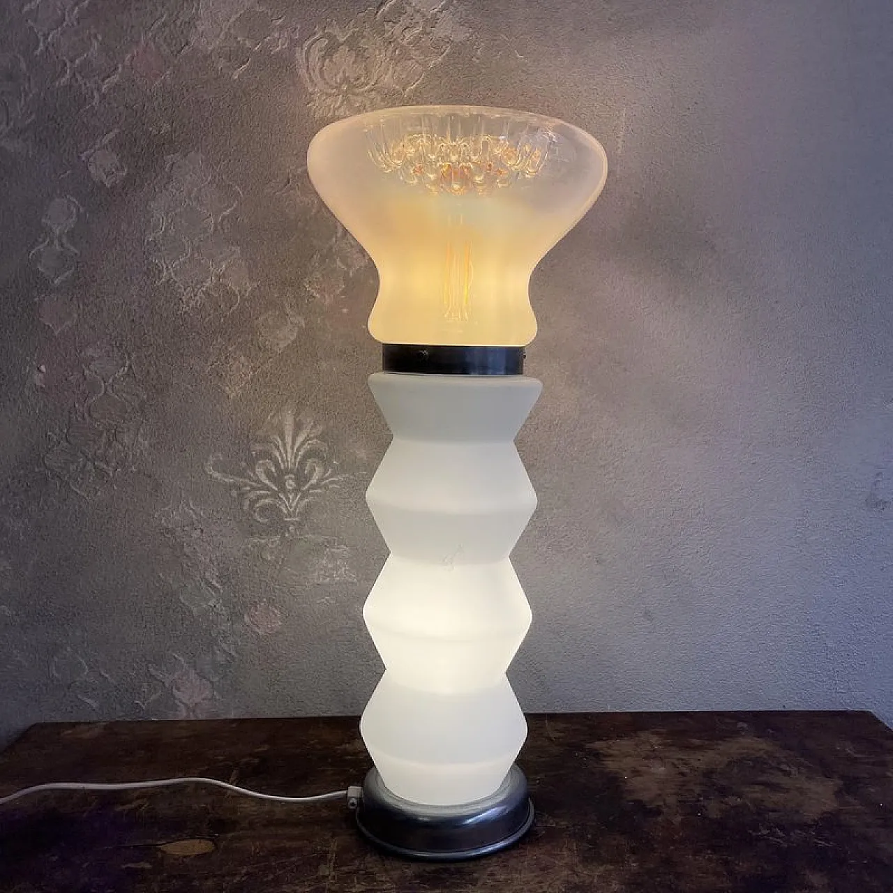 Murano and opal glass table lamp attributed to Mazzega, 1980s 3