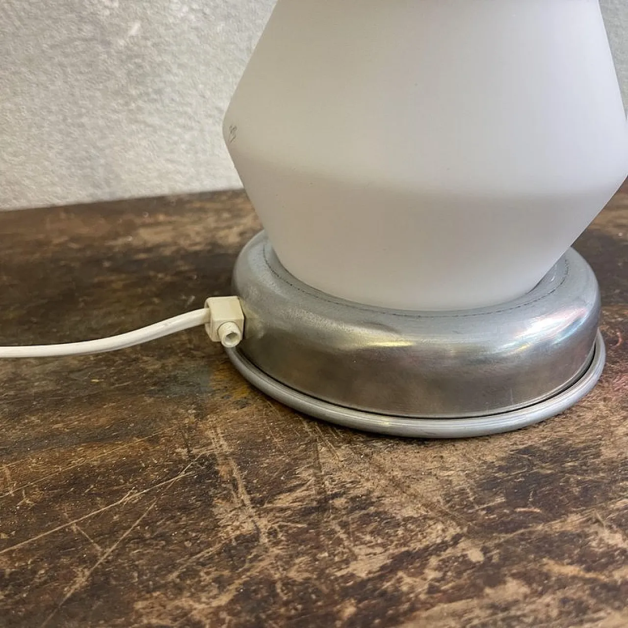 Murano and opal glass table lamp attributed to Mazzega, 1980s 7