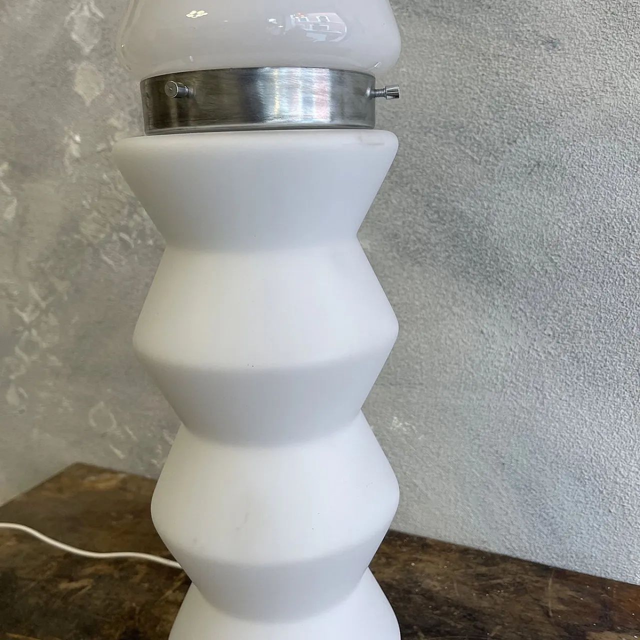 Murano and opal glass table lamp attributed to Mazzega, 1980s 15