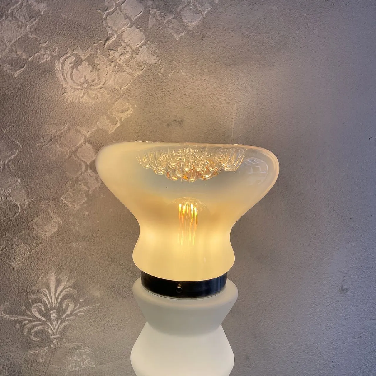 Murano and opal glass table lamp attributed to Mazzega, 1980s 16