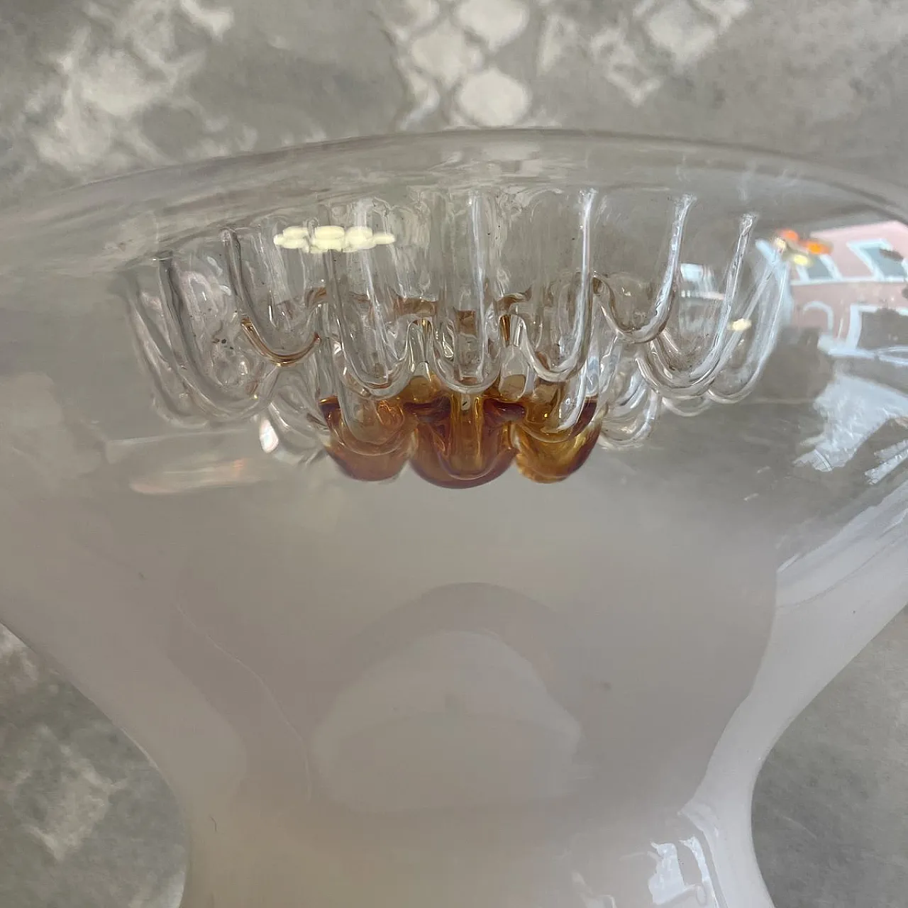 Lampada in vetro di Murano e opalino attribuita a Mazzega, anni '80 14
