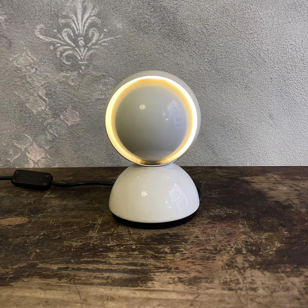 White Eclisse lamp by Vico Magistretti for Artemide, 1960s 1
