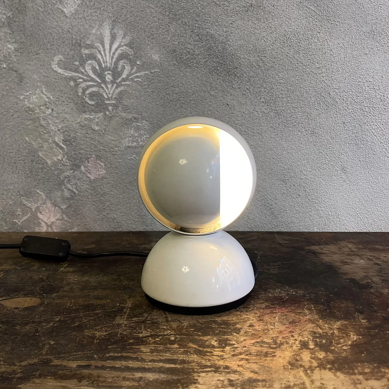 White Eclisse lamp by Vico Magistretti for Artemide, 1960s 3