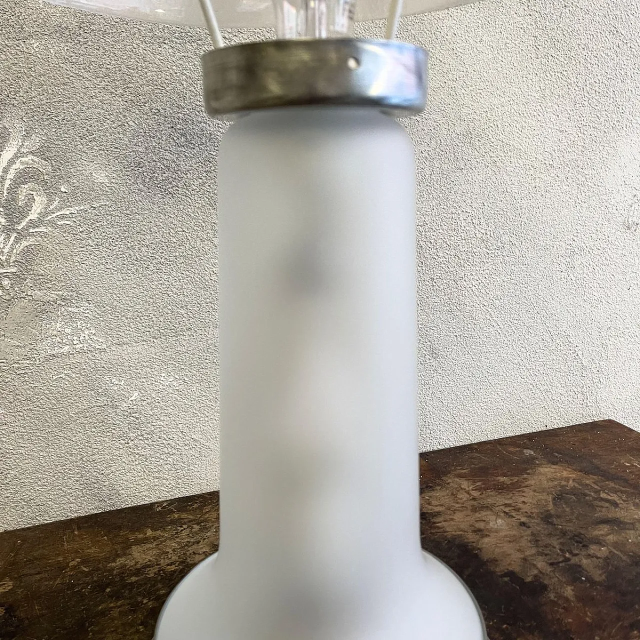 Lampada in vetro di Murano e opalino attribuita a Mazzega, anni '80 7