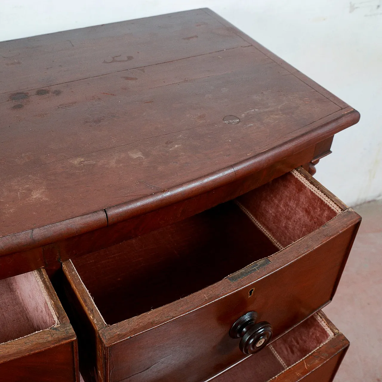 Mahogany dresser, early 20th century 13