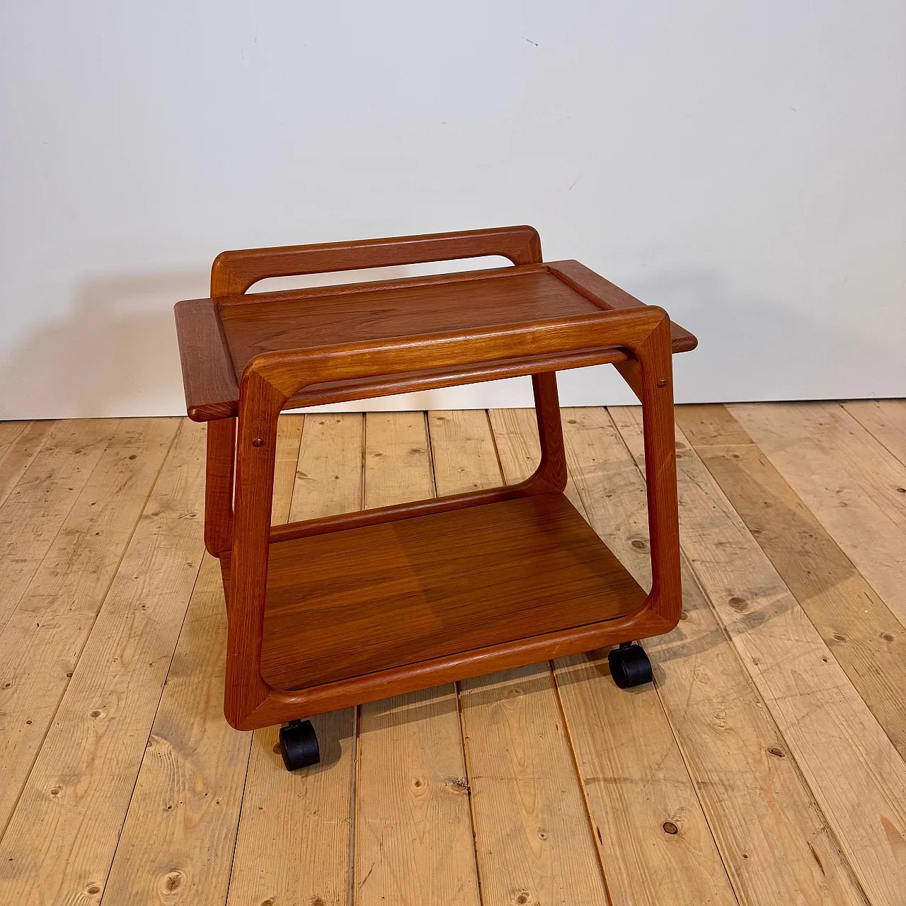 Carrello bar danese in teak Scandinavian Modern, anni ’60 3