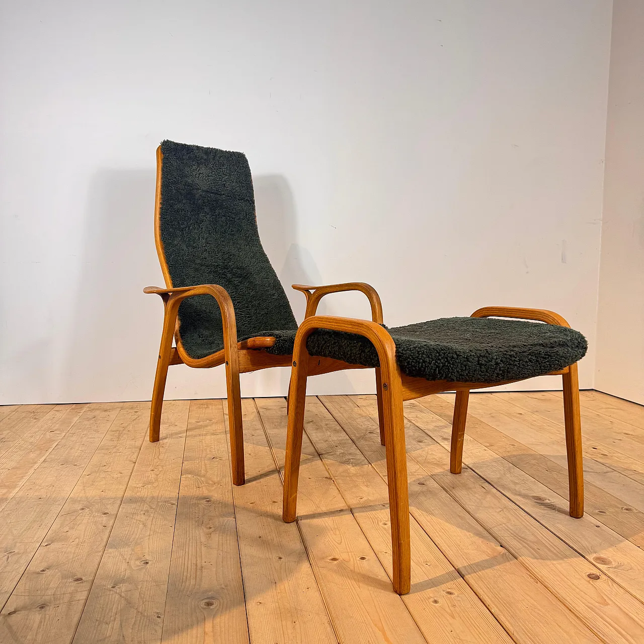 Poltrona Lamino di Yngve Ekström in legno e tessuto verde, anni ’60 2