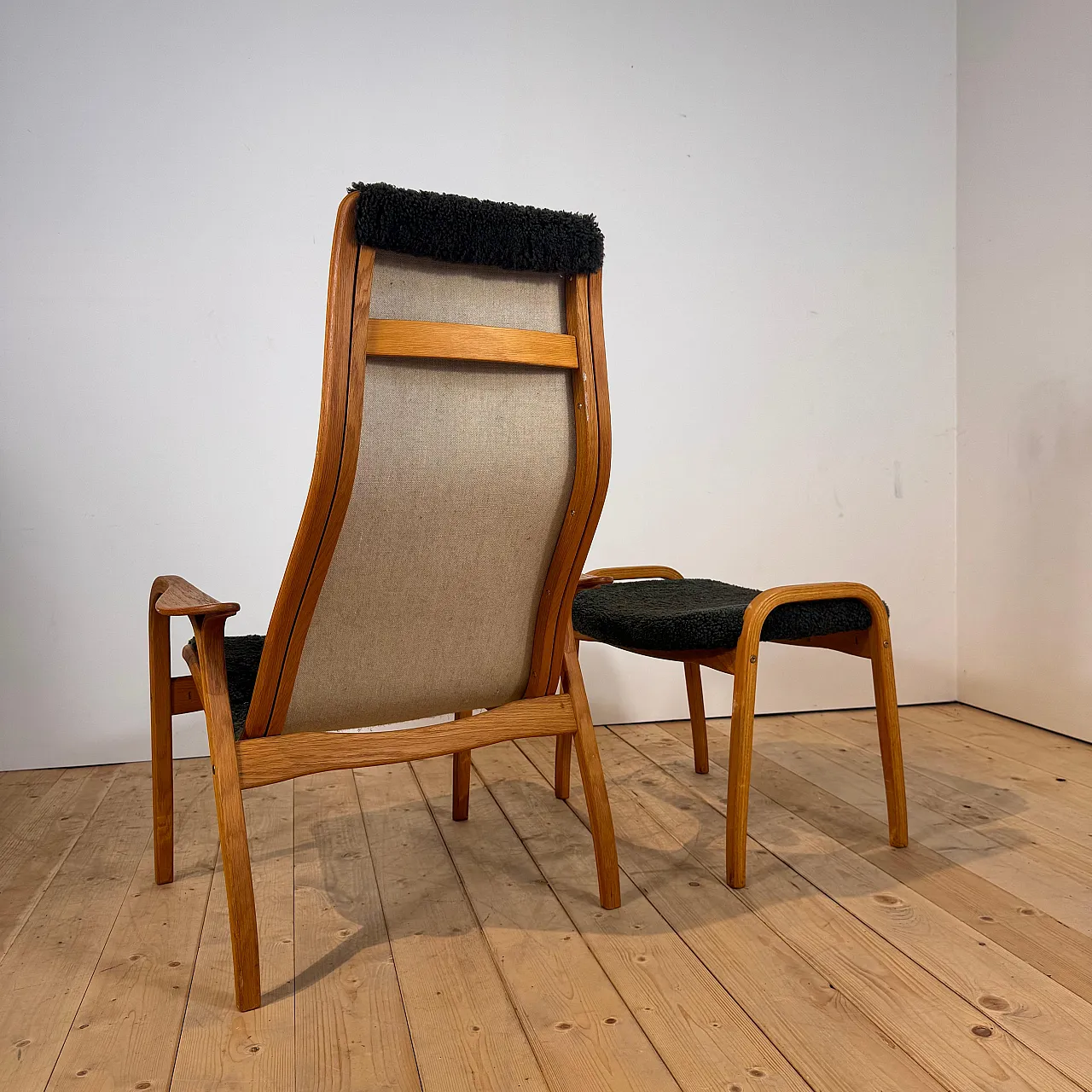 Poltrona Lamino di Yngve Ekström in legno e tessuto verde, anni ’60 8