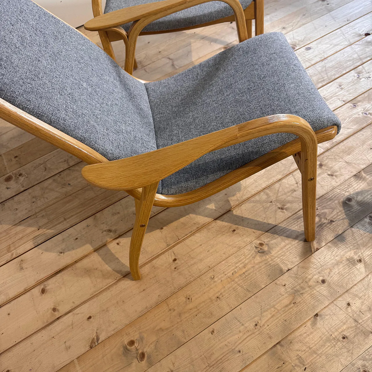 Poltrona Lamino di Yngve Ekström in legno e tessuto grigio, anni ’60 5