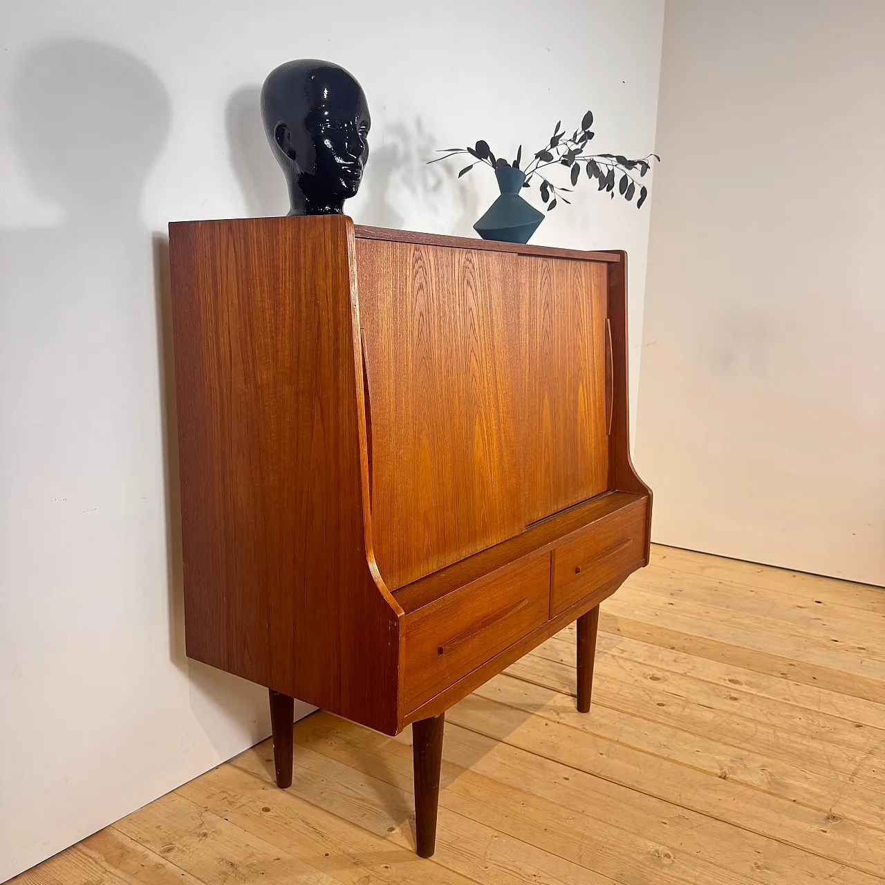 Danish Scandinavian Modern teak bar cabinet, 1960s 8