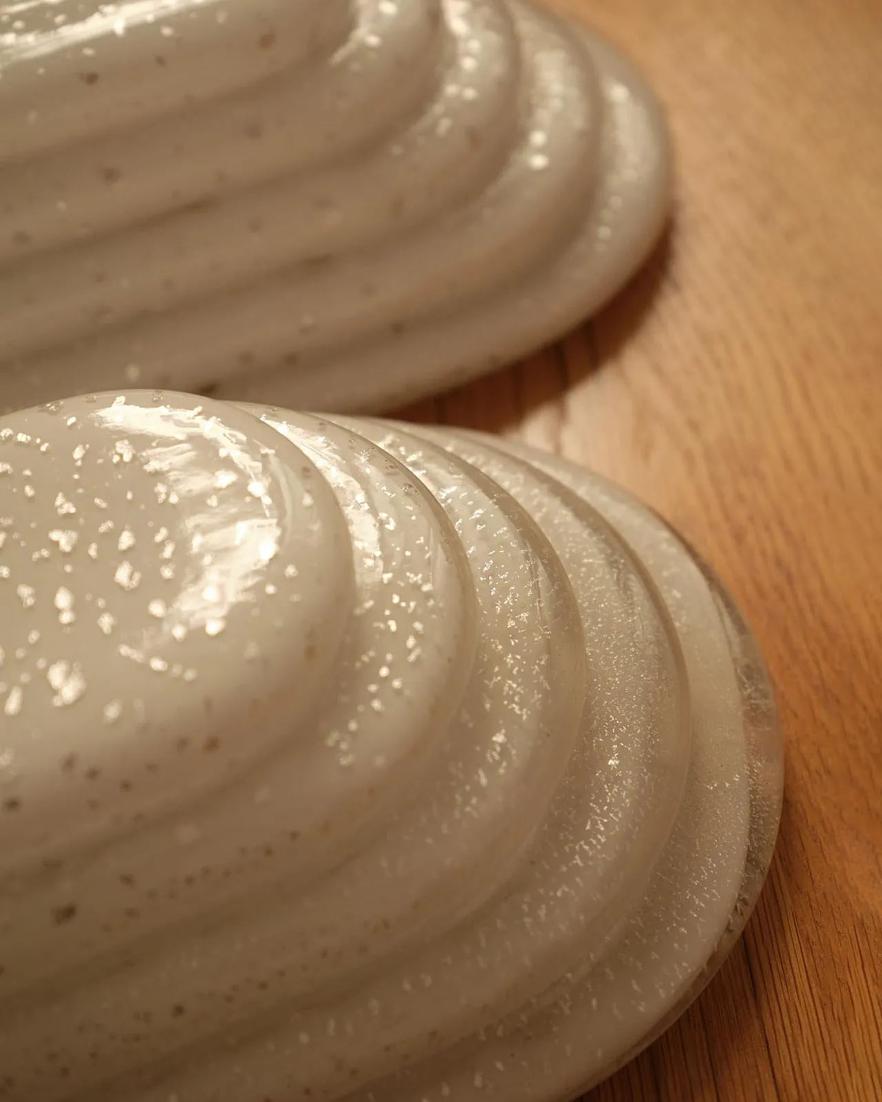 Pair of wall sconces in Murano glass, 1970s 4