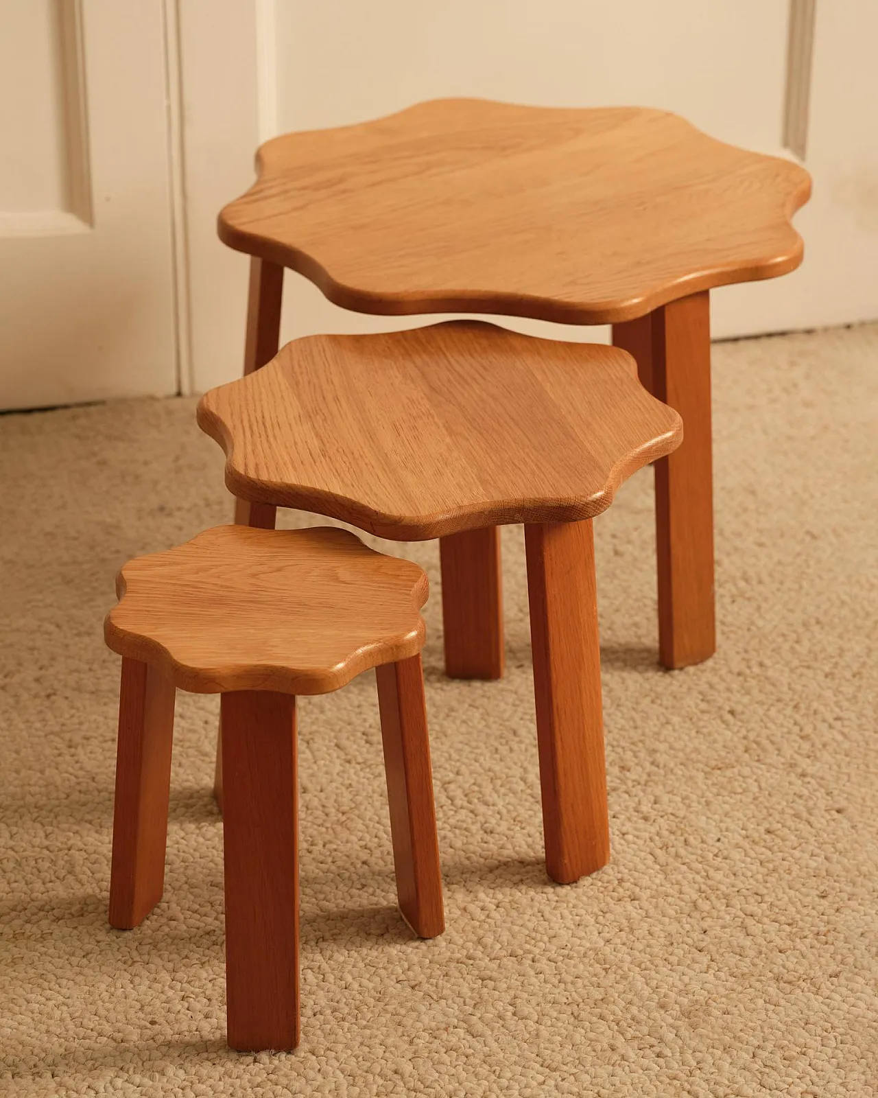 3 Wooden nesting tables, 20th century 6