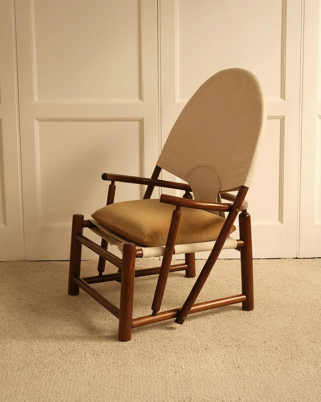 Pair of Hoop G23 chairs, 1970s 7