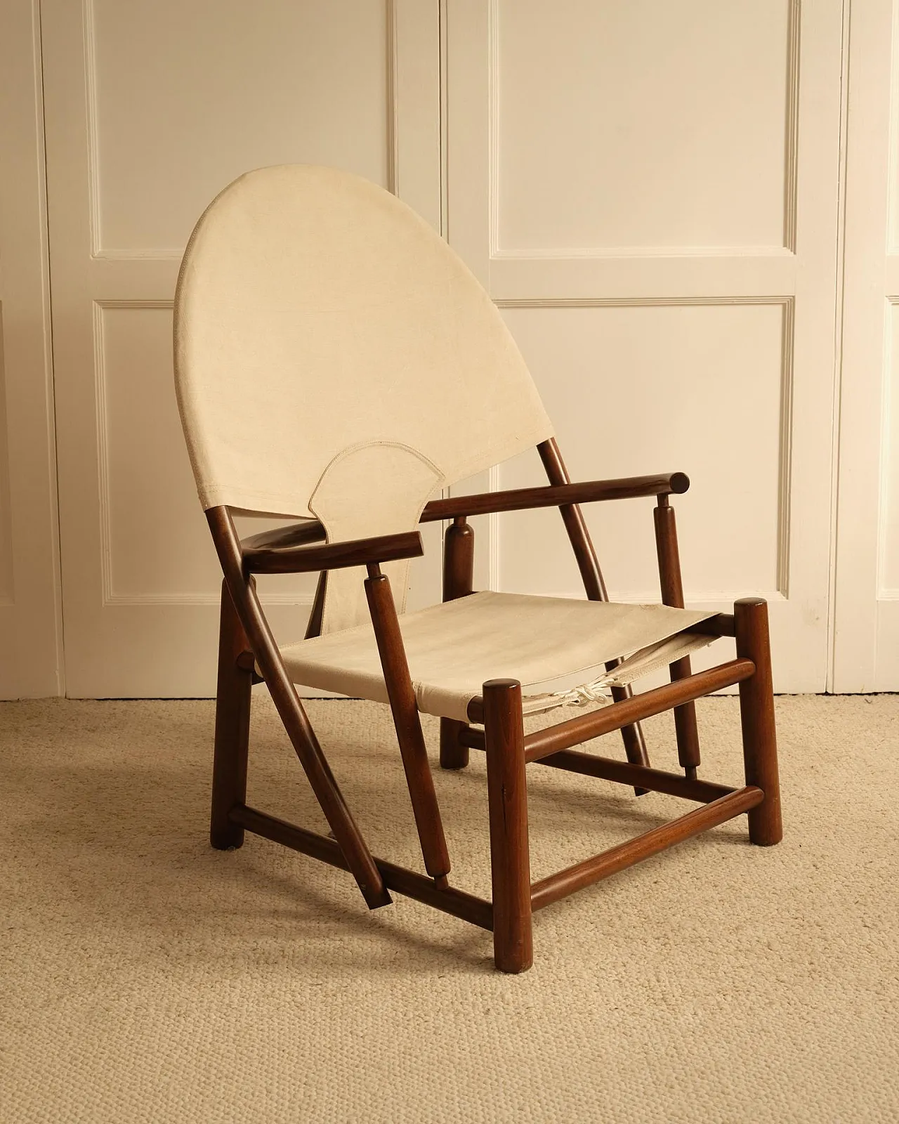Pair of Hoop G23 chairs, 1970s 9