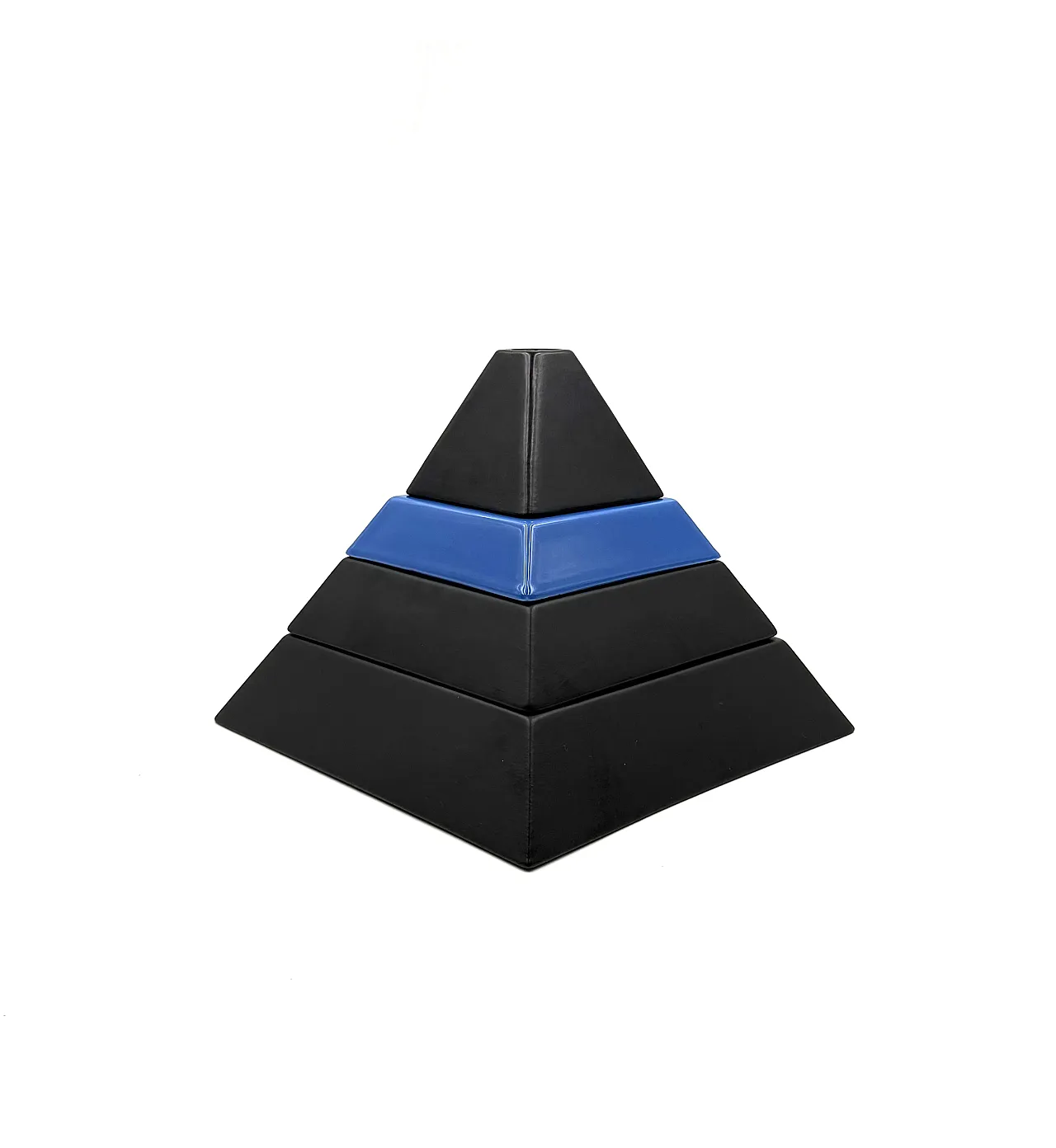 Pyramid-shaped ceramic centrepiece, Amalgames France 1980 8