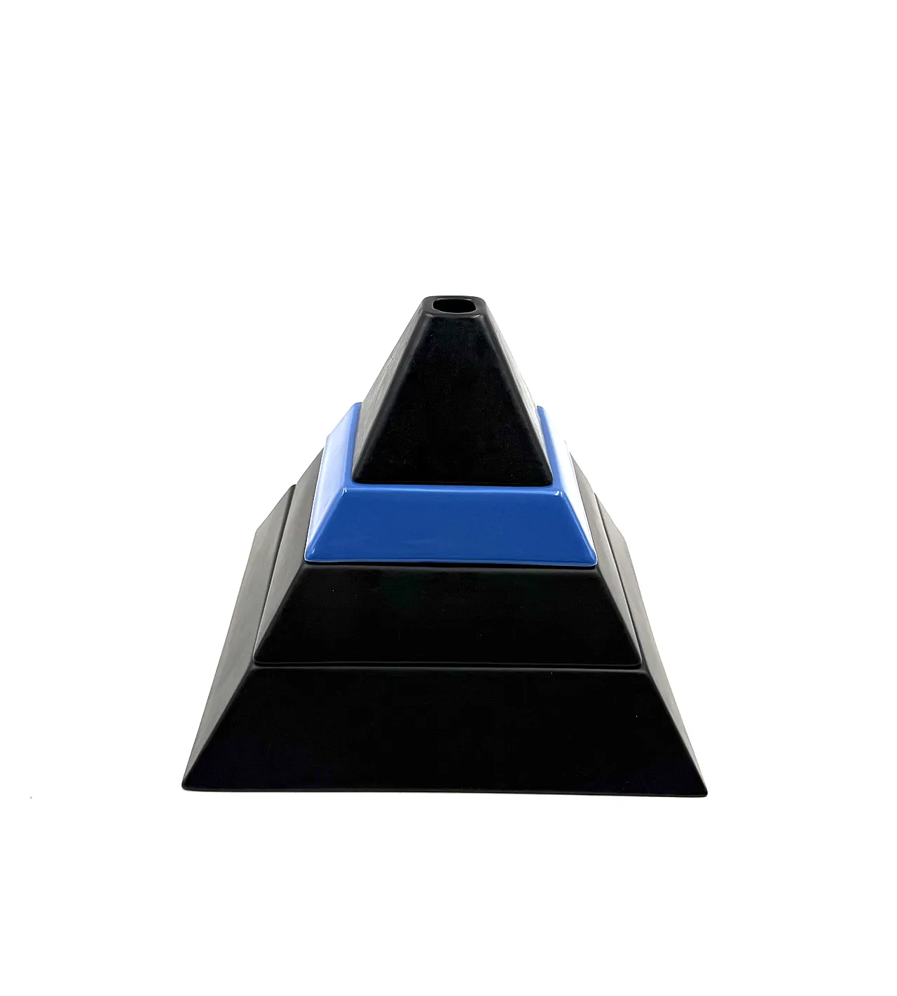 Pyramid-shaped ceramic centrepiece, Amalgames France 1980 10