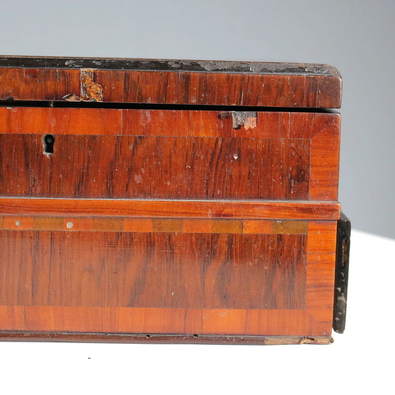 Rosewood travel box, 19th century 9
